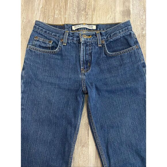 Express Low Rise Flare Jeans Precision Fit Women’s Sz 3/4 - Picture 2 of 5